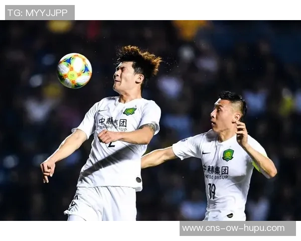 中韩足球直播精彩对决分析与赛后评论全方位解读